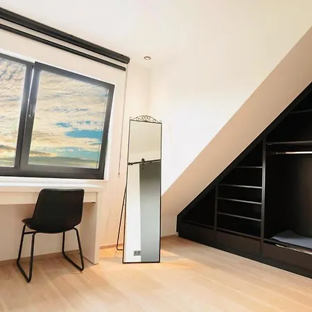 Palace Expo Apartment *