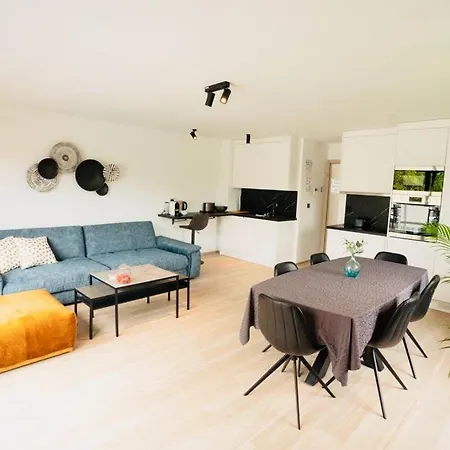 Palace Expo Apartment *